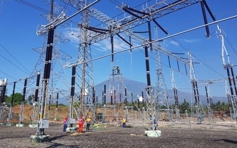 Klaster Operasi Utility Pengoperasian Gardu Induk PLN: Peran Krusial dalam Dunia Kerja dan Prospek Karir yang Menjanjikan