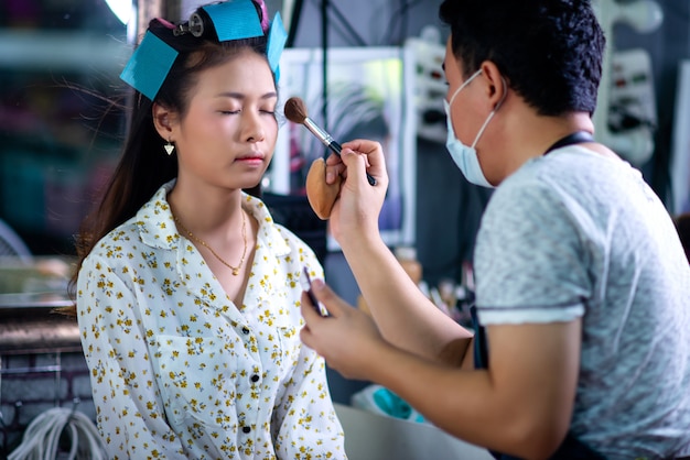 Peran Krusial Level II Kompetensi Keahlian Kecantikan Kulit dan Rambut dalam Dunia Kerja dan Prospek Karir: Analisis Mendalam